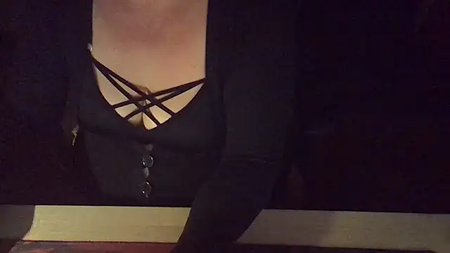 Silvia2277 online show from 17, 10, 2025