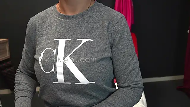 CelineConner online show from 9, 10, 2025