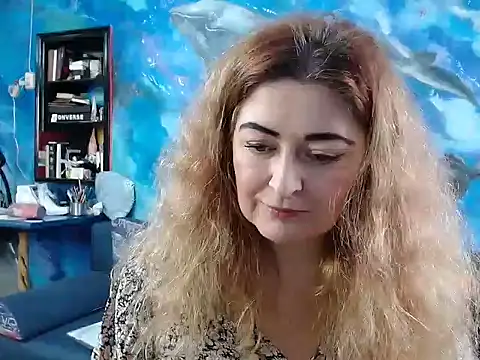 Snapshot of Helen1974 chatting on 20, 12, 2024 Helen1974 online show from 20, 12, 2024