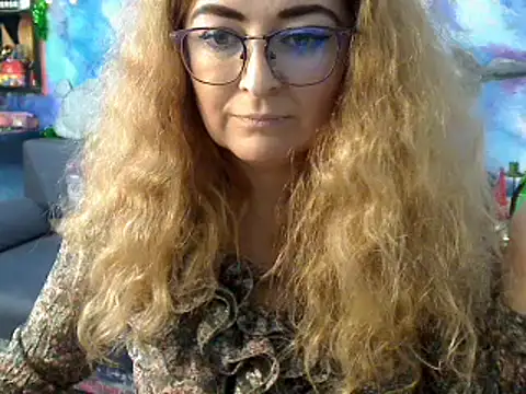 Snapshot of Helen1974 chatting on 24, 12, 2024 Helen1974 online show from 24, 12, 2024