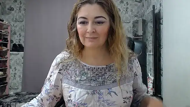 Snapshot of Helen1974 chatting on 30, 1, 2025 Helen1974 online show from 30, 1, 2025