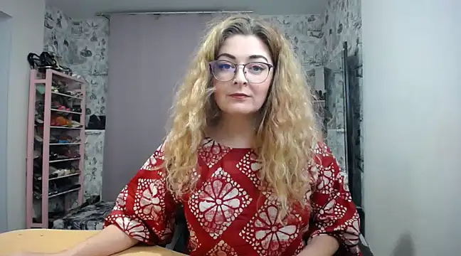 Snapshot of Helen1974 chatting on 12, 2, 2025 Helen1974 online show from 12, 2, 2025