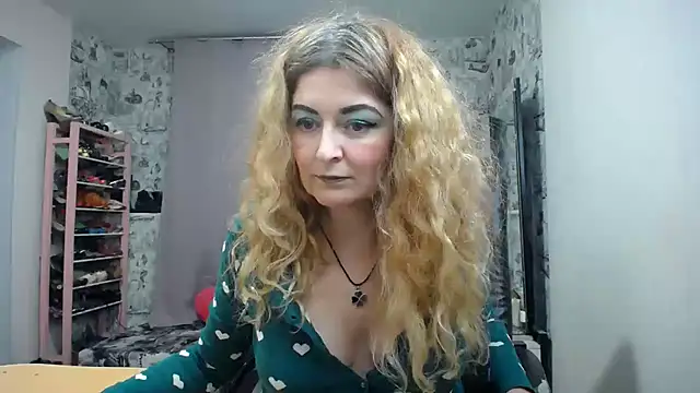 Snapshot of Helen1974 chatting on 18, 3, 2025 Helen1974 online show from 18, 3, 2025