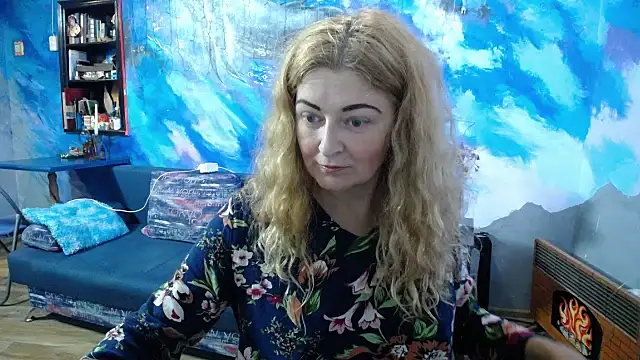 Snapshot of Helen1974 chatting on 14, 9, 2025 Helen1974 online show from 14, 9, 2025