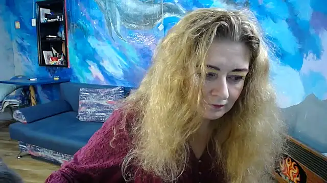 Snapshot of Helen1974 chatting on 4, 11, 2025 Helen1974 online show from 4, 11, 2025