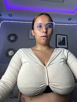 Seized lust online show from 4, 3, 2025