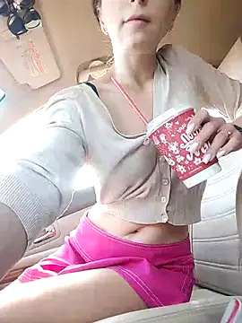 Brilliant-Queen1 online show from 3, 10, 2025