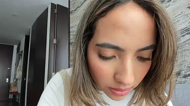 Snapshot of Sophi__a chatting on 21, 2, 2025 Sophi a online show from 21, 2, 2025