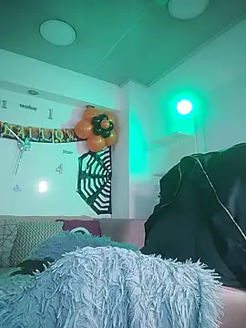 CaroFisher online show from 8, 10, 2025