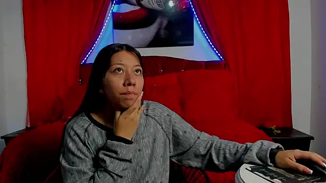 Snapshot of sexylaurita chatting on 15, 1, 2025 sexylaurita online show from 15, 1, 2025