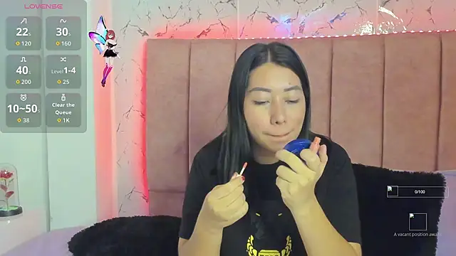 Snapshot of sexylaurita chatting on 30, 9, 2025 sexylaurita online show from 30, 9, 2025