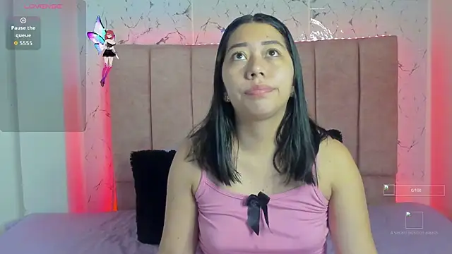 Snapshot of sexylaurita chatting on 8, 10, 2025 sexylaurita online show from 8, 10, 2025