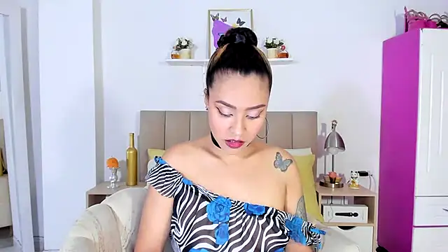 Zoe Gruber online show from 20, 3, 2026