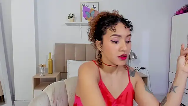 Snapshot of Zoe_Gruber chatting on 4, 7, 2026 Zoe Gruber online show from 4, 7, 2026