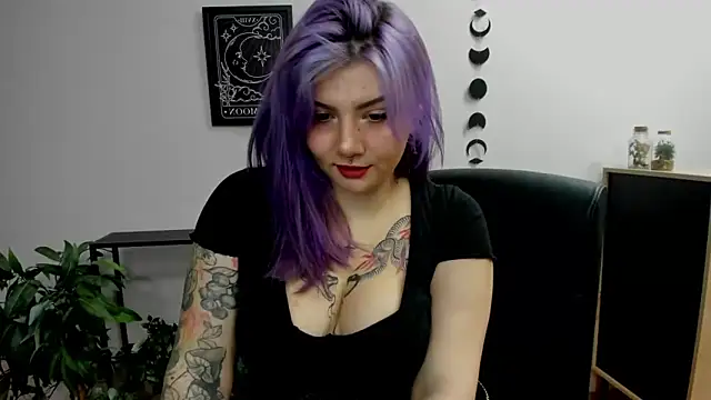 GabbiePerfect online show from 5, 1, 2025