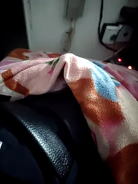 Snapshot of Eduardoxxx51 chatting on 23, 10, 2025 Eduardoxxx51 online show from 23, 10, 2025