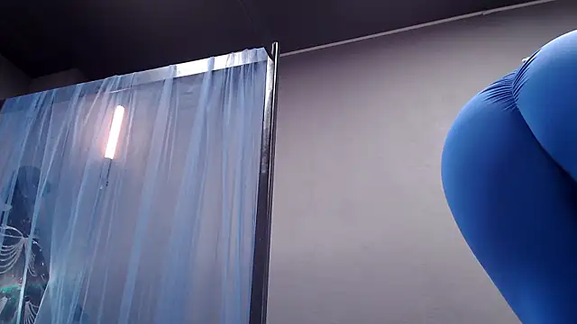 Dorothy Meyer online show from 24, 10, 2025