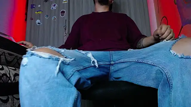 Snapshot of zacwatson_ chatting on 30, 12, 2024 zacwatson online show from 30, 12, 2024