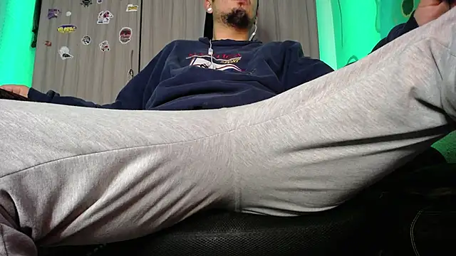 Snapshot of zacwatson_ chatting on 14, 1, 2025 zacwatson online show from 14, 1, 2025