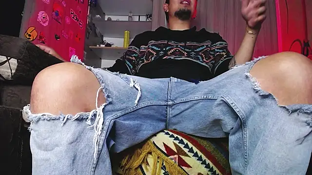 Snapshot of zacwatson_ chatting on 22, 9, 2025 zacwatson online show from 22, 9, 2025