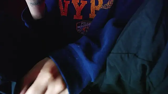 Snapshot of zacwatson_ chatting on 29, 11, 2025 zacwatson online show from 29, 11, 2025