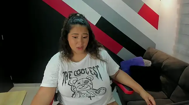 I am yours- online show from 28, 1, 2025