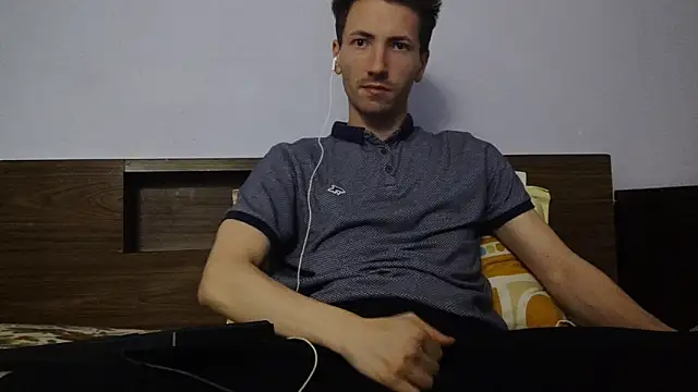  Hocthus  online show from 5, 1, 2025