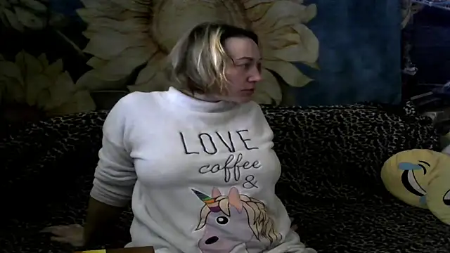 wLESLYMOSw online show from 13, 3, 2026