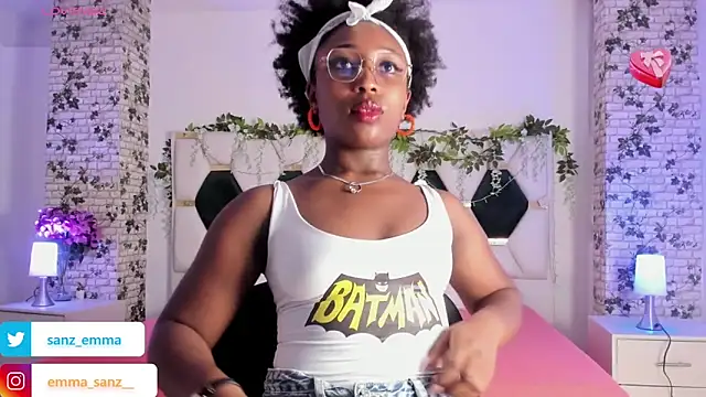 EmmaSanzz  online show from 3, 2, 2025
