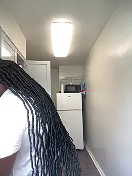fantasygyal online show from 3, 6, 2026