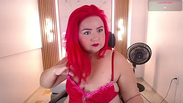 Mariana Rojas online show from 7, 5, 2026