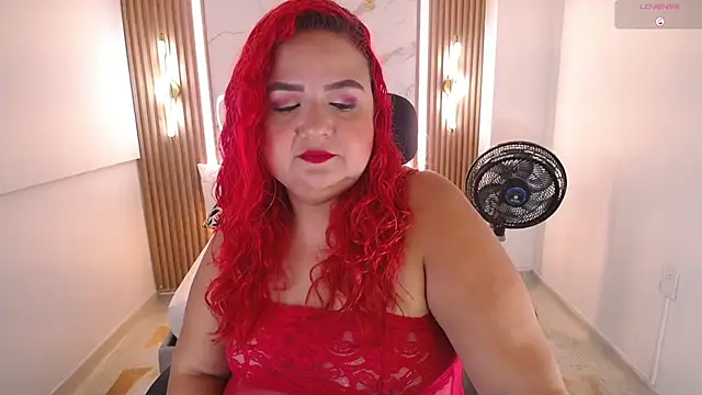Mariana Rojas online show from 25, 6, 2026