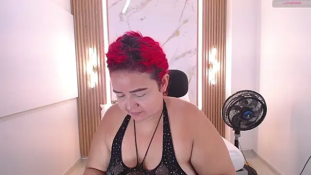 Mariana Rojas online show from 11, 7, 2026
