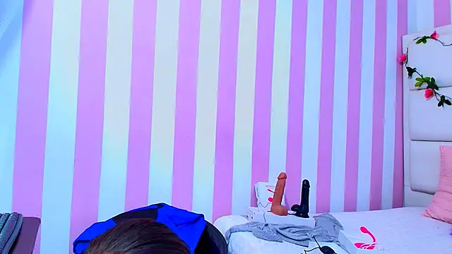 Carolina hernandez22 online show from 27, 2, 2025