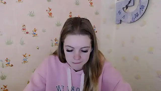 AliceFlirtt  online show from 14, 2, 2025