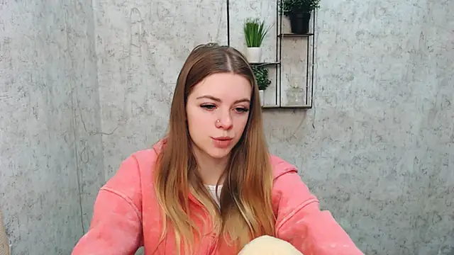 AliceFlirtt  online show from 24, 2, 2025