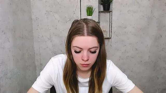 AliceFlirtt  online show from 12, 3, 2025