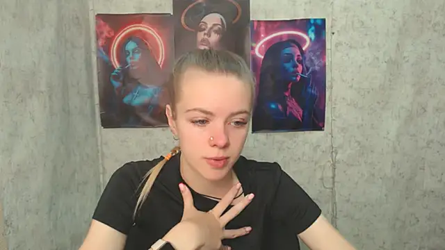 AliceFlirtt  online show from 16, 9, 2025