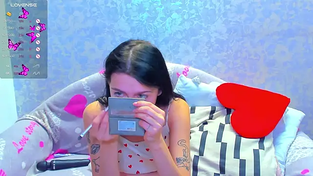 Vanessa Florence online show from 28, 9, 2025