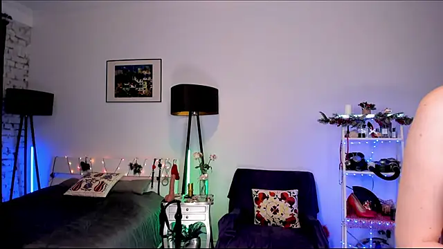 MissAliciaFD online show from 16, 12, 2024