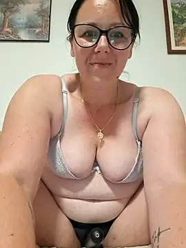fekete demon online show from 11, 5, 2026