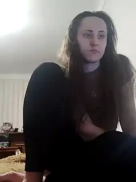 emeli moon online show from 11, 3, 2025