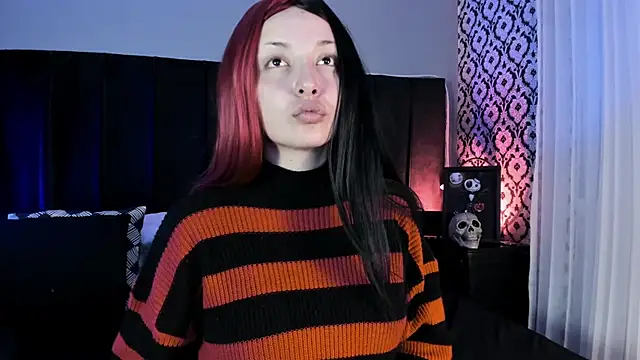 Adeelinee online show from 21, 4, 2026