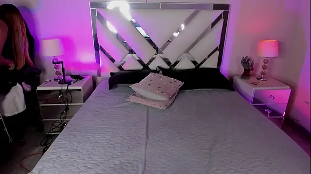 AnyyJones online show from 11, 9, 2025