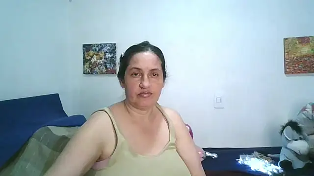 Snapshot of ximenajimenez chatting on 18, 6, 2026 ximenajimenez online show from 18, 6, 2026