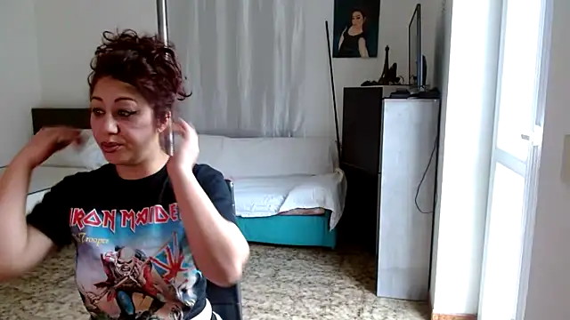 danasantoreal online show from 12, 2, 2026