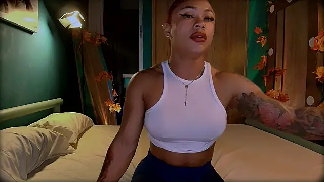 HeidiCox online show from 14, 2, 2025