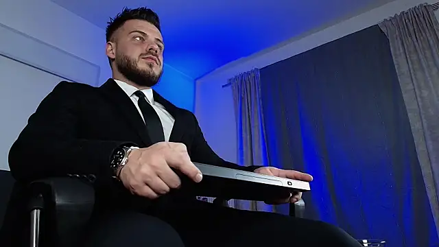 juliusmasters online show from 27, 1, 2025