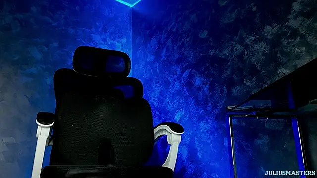 juliusmasters online show from 23, 4, 2026