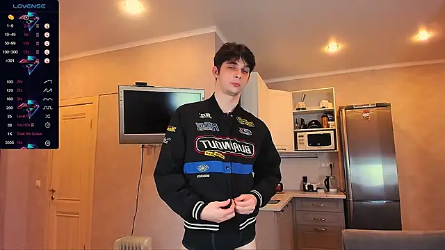 Snapshot of Aaron_Boom chatting on 25, 1, 2025 Aaron Boom online show from 25, 1, 2025